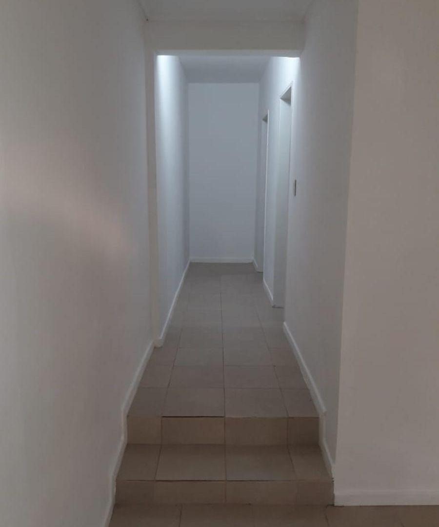 Foto de PH de 3 ambientes en alquiler en Luis Guillon, imagen 4