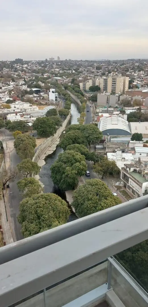 Depto de Categoría 1 Dormitorio Grande Frente a La Cañada Balcón Terraza Seguridad 24hs 3