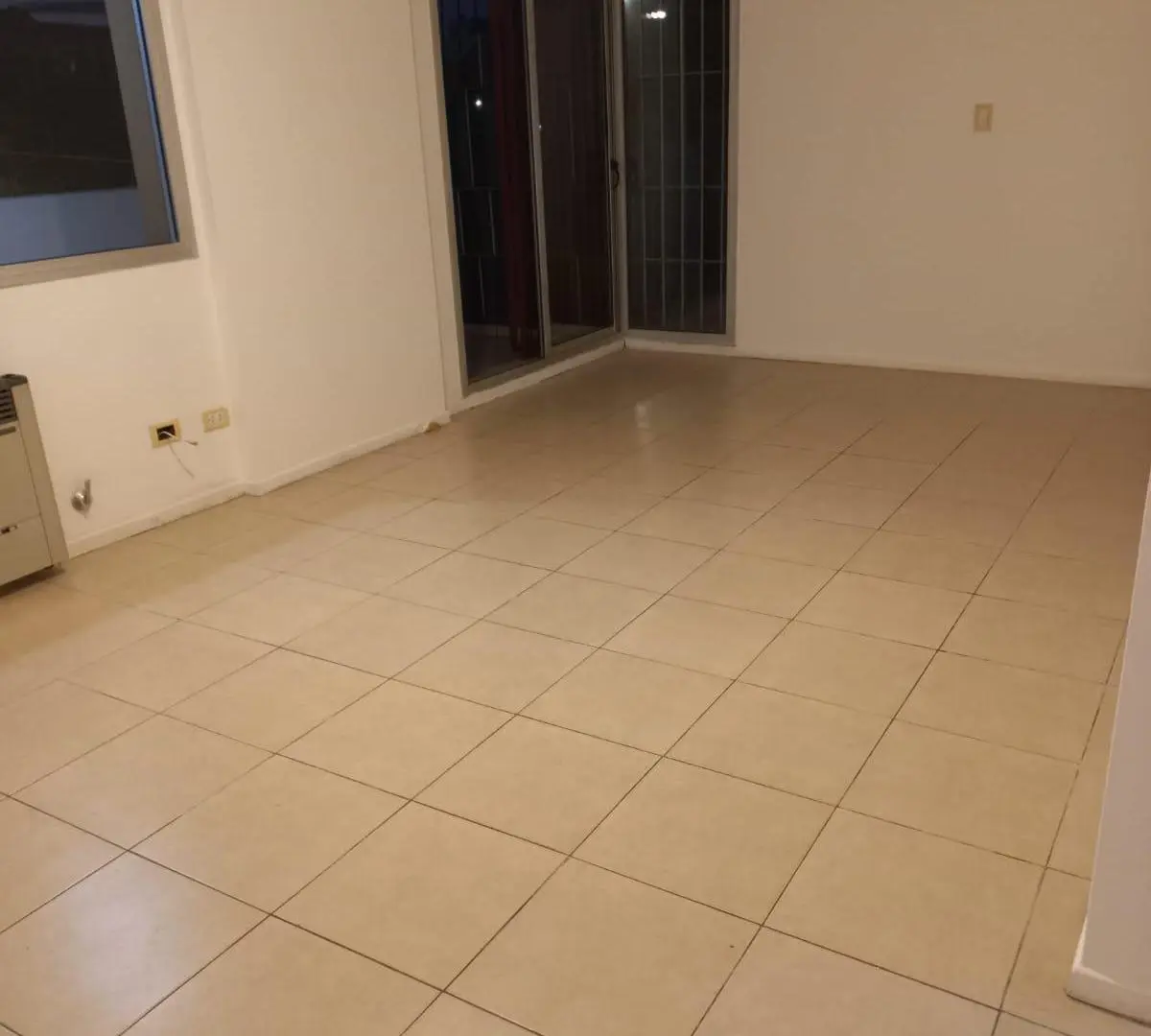 Depto de Categoría 1 Dormitorio Grande Frente a La Cañada Balcón Terraza Seguridad 24hs 2