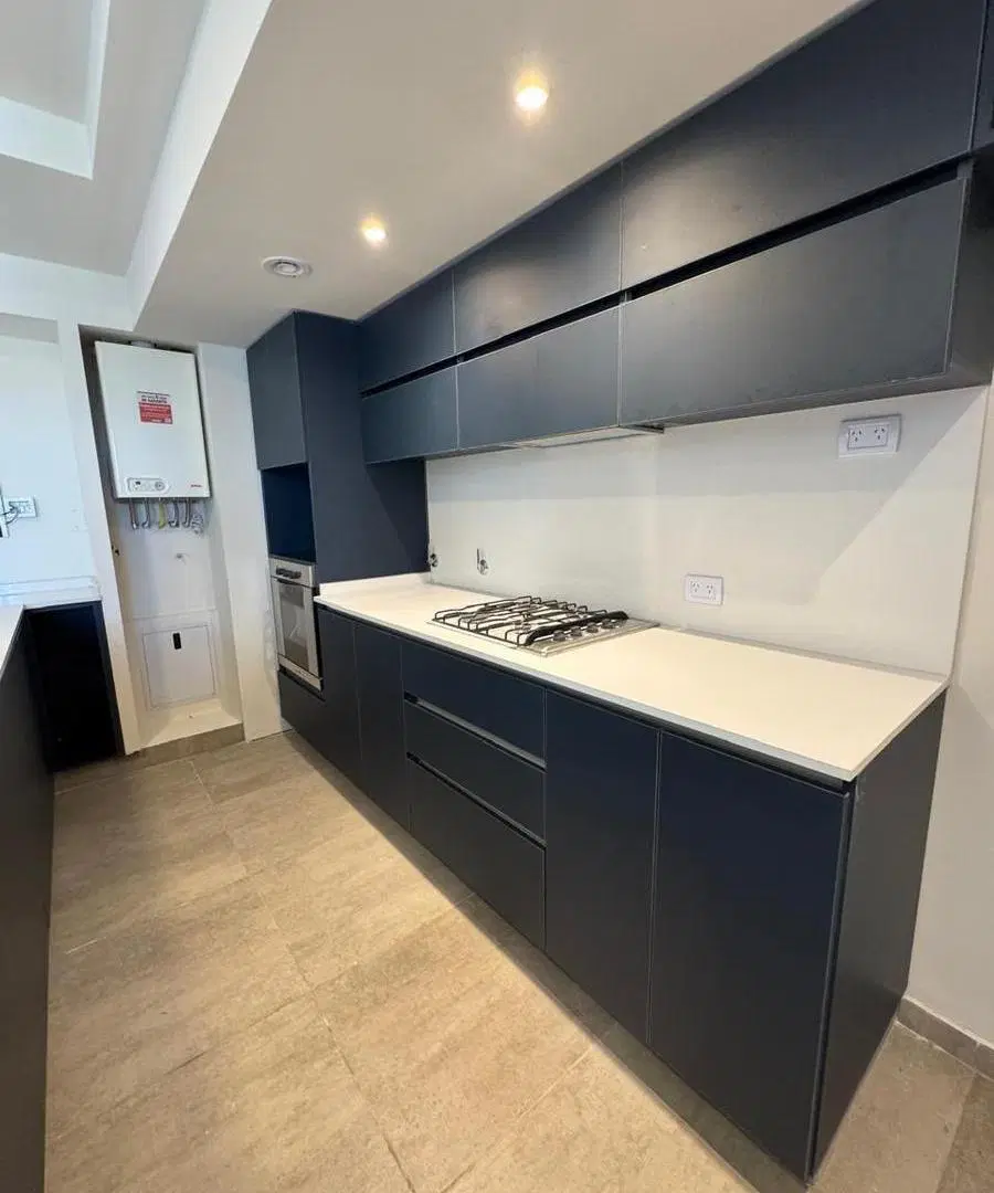 Duplex de 2 dorm con terraza y cochera - Costas de Manantiales 4