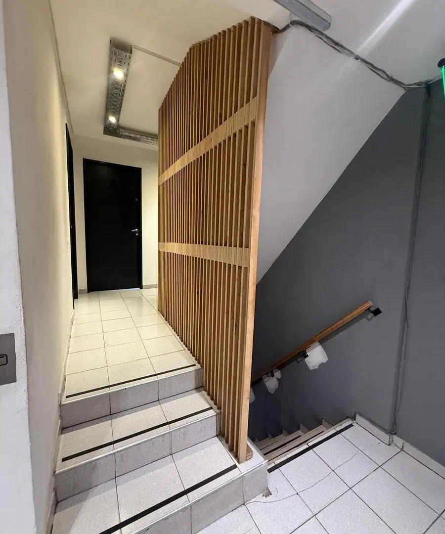 Oficina en Alquiler, ideal Profesionales - Primer Piso - Alberdi, Córdo 3