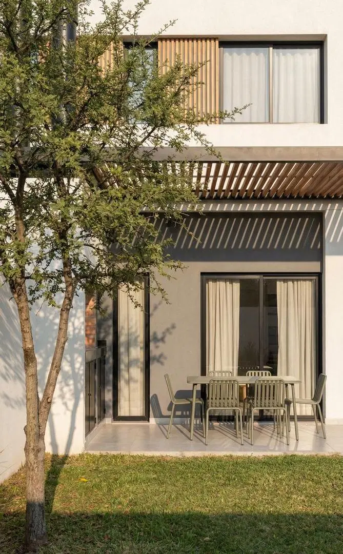 Dúplex 3 Dormitorios con Patio, Pileta y Asador | Campos de Manantiales 8