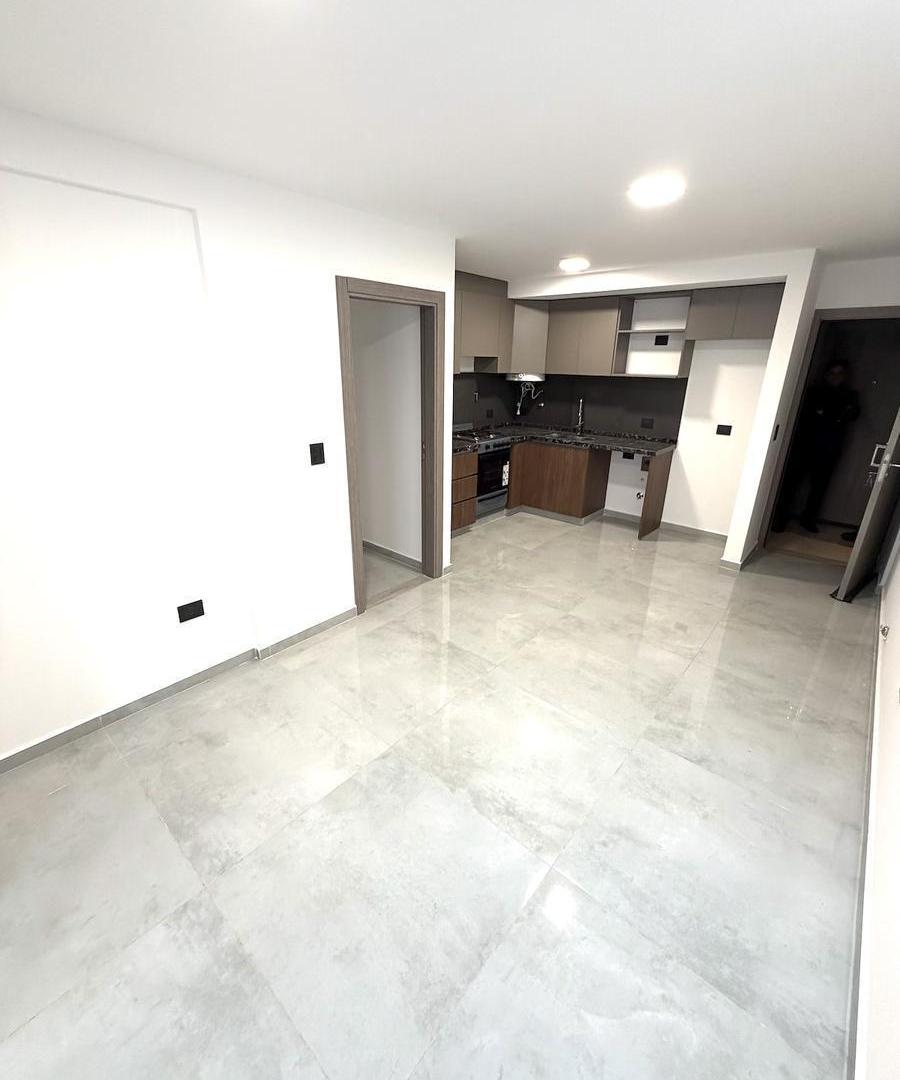 Foto de DEPARTAMENTO DOS DORMITORIOS, EN PLANTA BAJA, CON AMENITIES Y, imagen 3