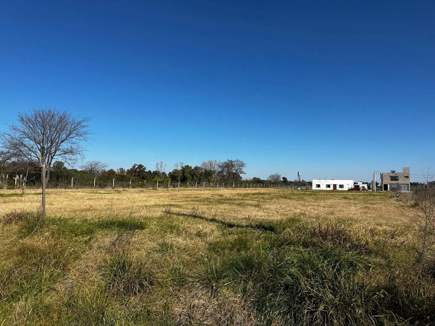 LOTE EN VENTA CON ESCRITURA FINANCIADO LOS PINOS LAS ACACIAS 1