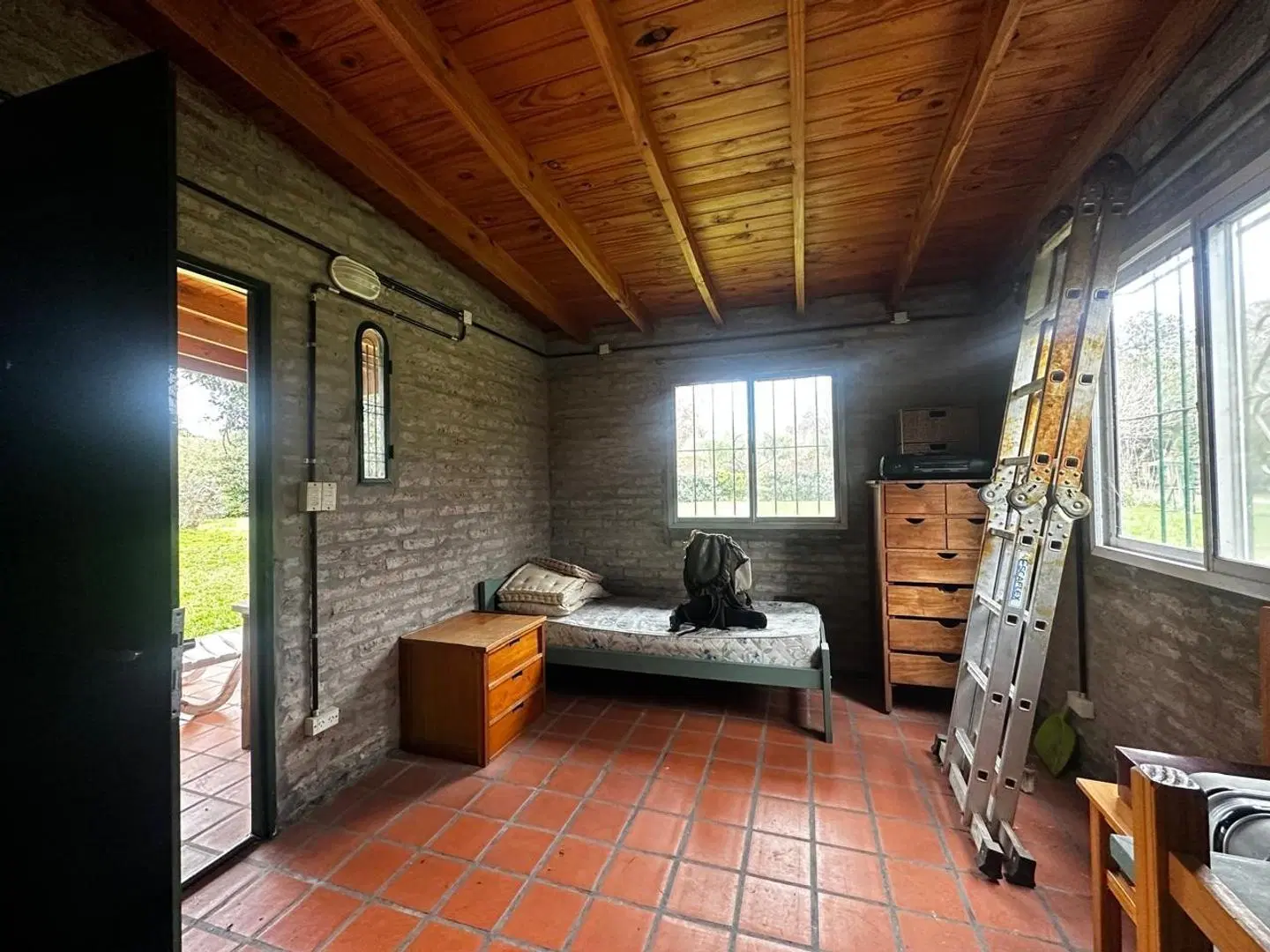 CASA QUINTA EN VENTA BARRIO EL REMANSO 4