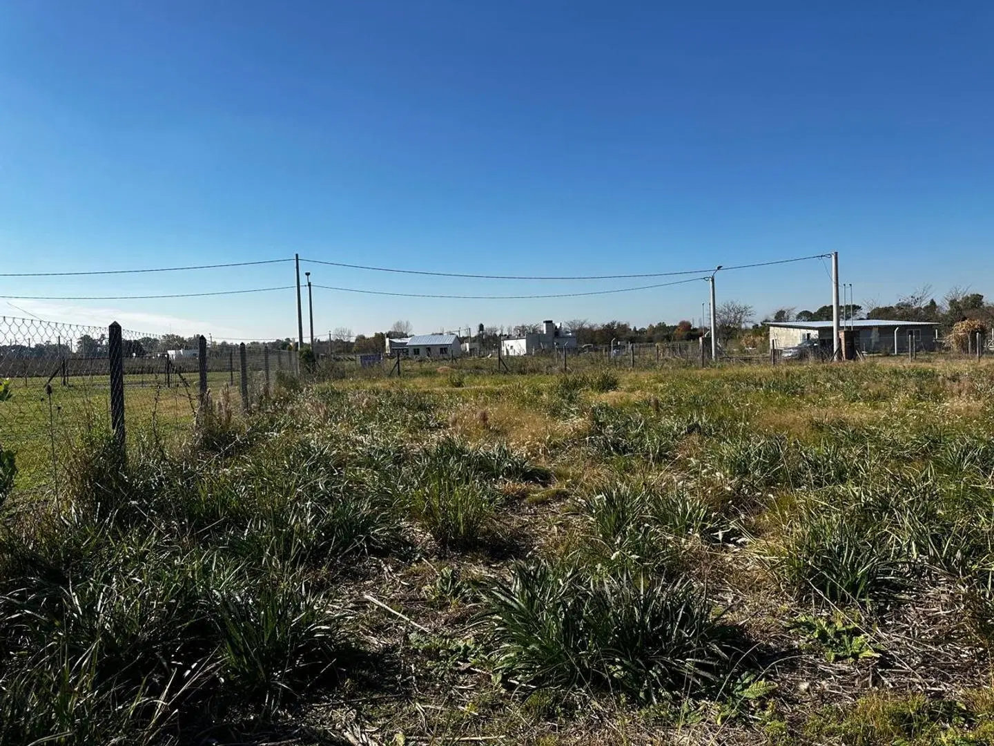 TERRENO EN VENTA EXALTACION DE LA CRUZ ANTICIPO Y CUOTAS 8