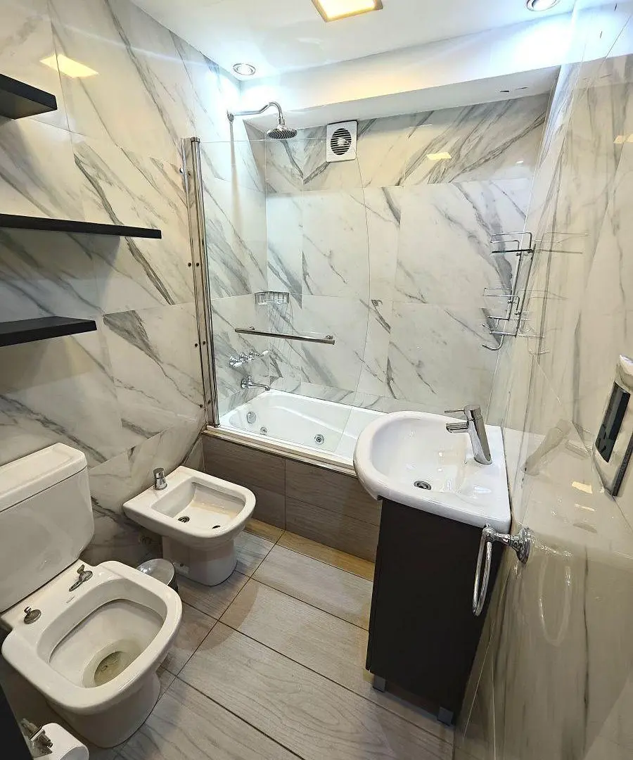 Departamento 2 ambientes en venta, centro de Ramos Mejía, a una cuadra de la estación 4