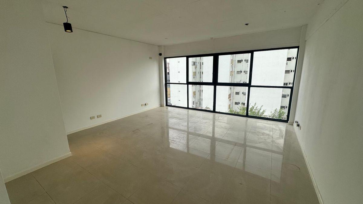 Foto de Alquiler oficina en centro de Ramos Mejía, apto todo destino, imagen 3