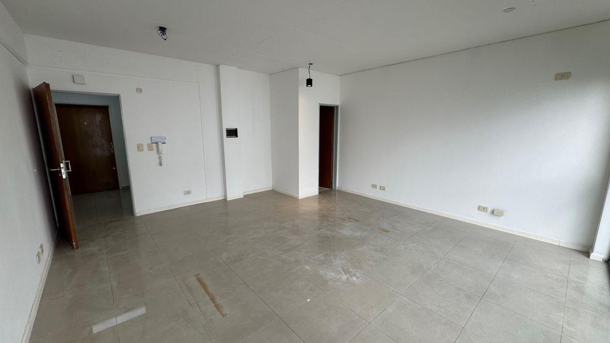 Foto de Alquiler oficina en centro de Ramos Mejía, apto todo destino, imagen 4