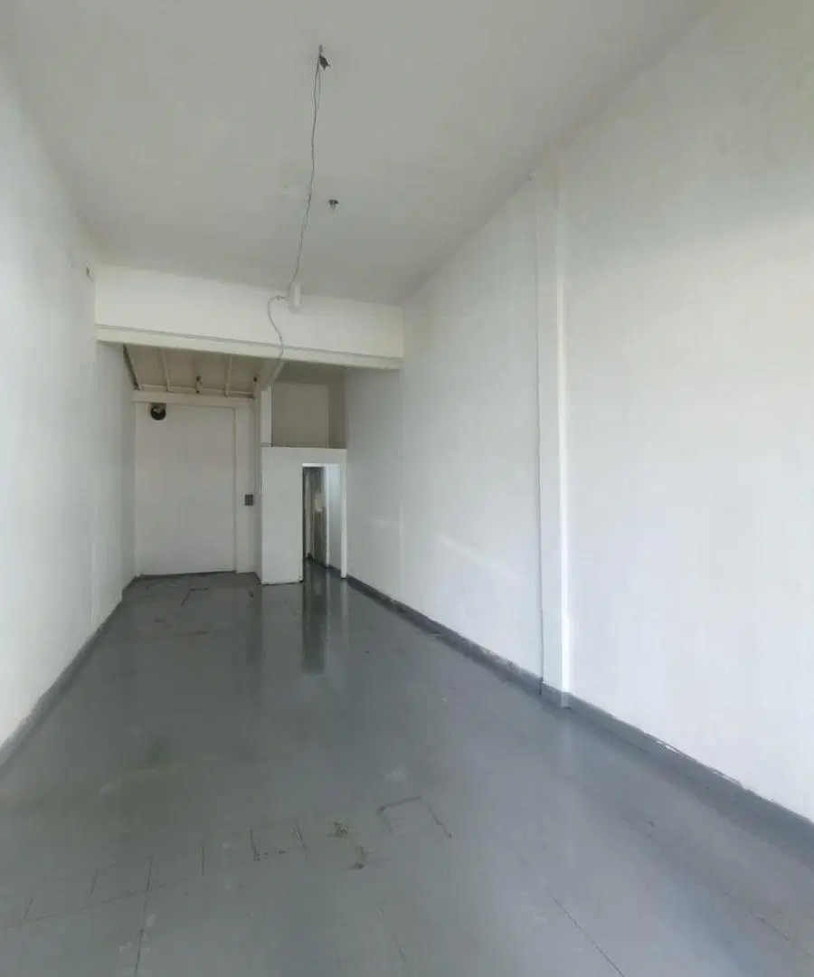 Local en venta zona céntrica Ramos Mejía 2