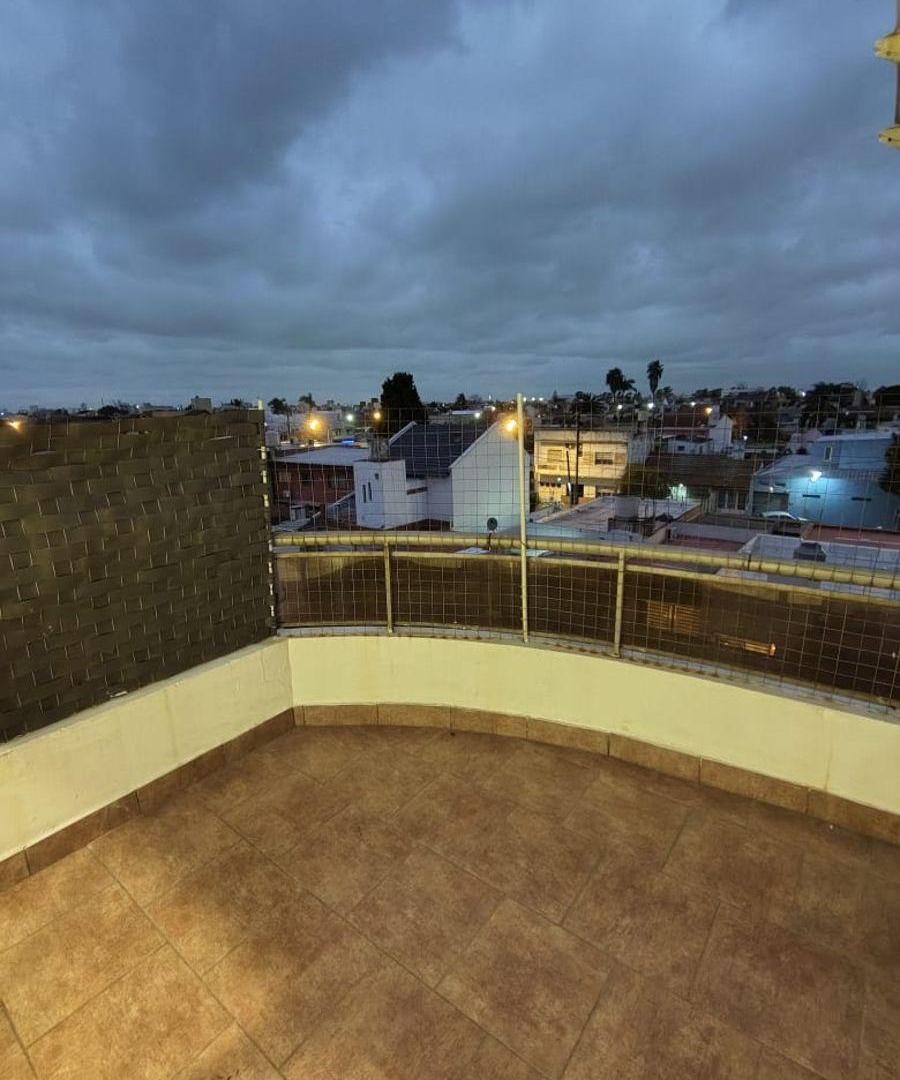 Foto de Departamento en alquiler 2 ambientes en alquiler con balcón y cochera, Ramos Mejía, imagen 2