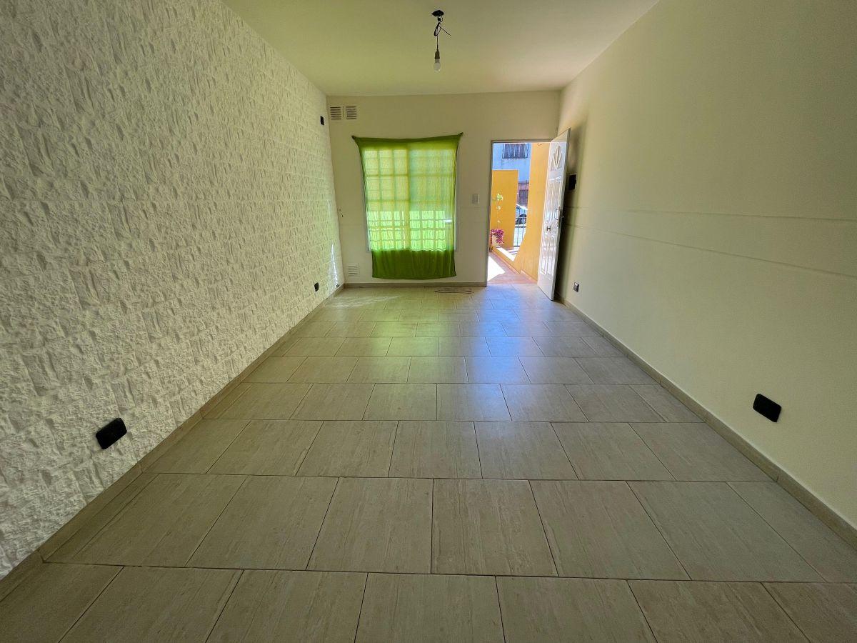 Foto de Departamento ph en alquiler 2 ambientes con patio y cochera, sin, imagen 3