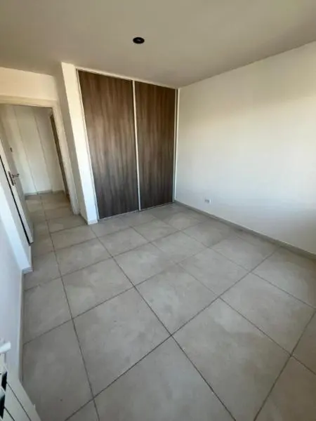 VENTA DE DEPARTAMENTO DE 2 AMBIENTES EN EL SEMICENTRO DE TANDIL 2