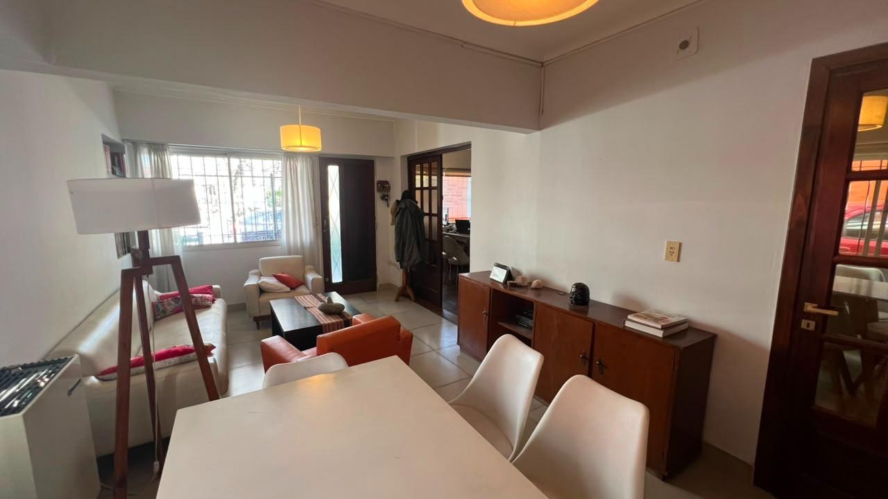 Foto de VENTA DE CASA DE 3 HABITACIONES, MITRE AL 1500, imagen 4
