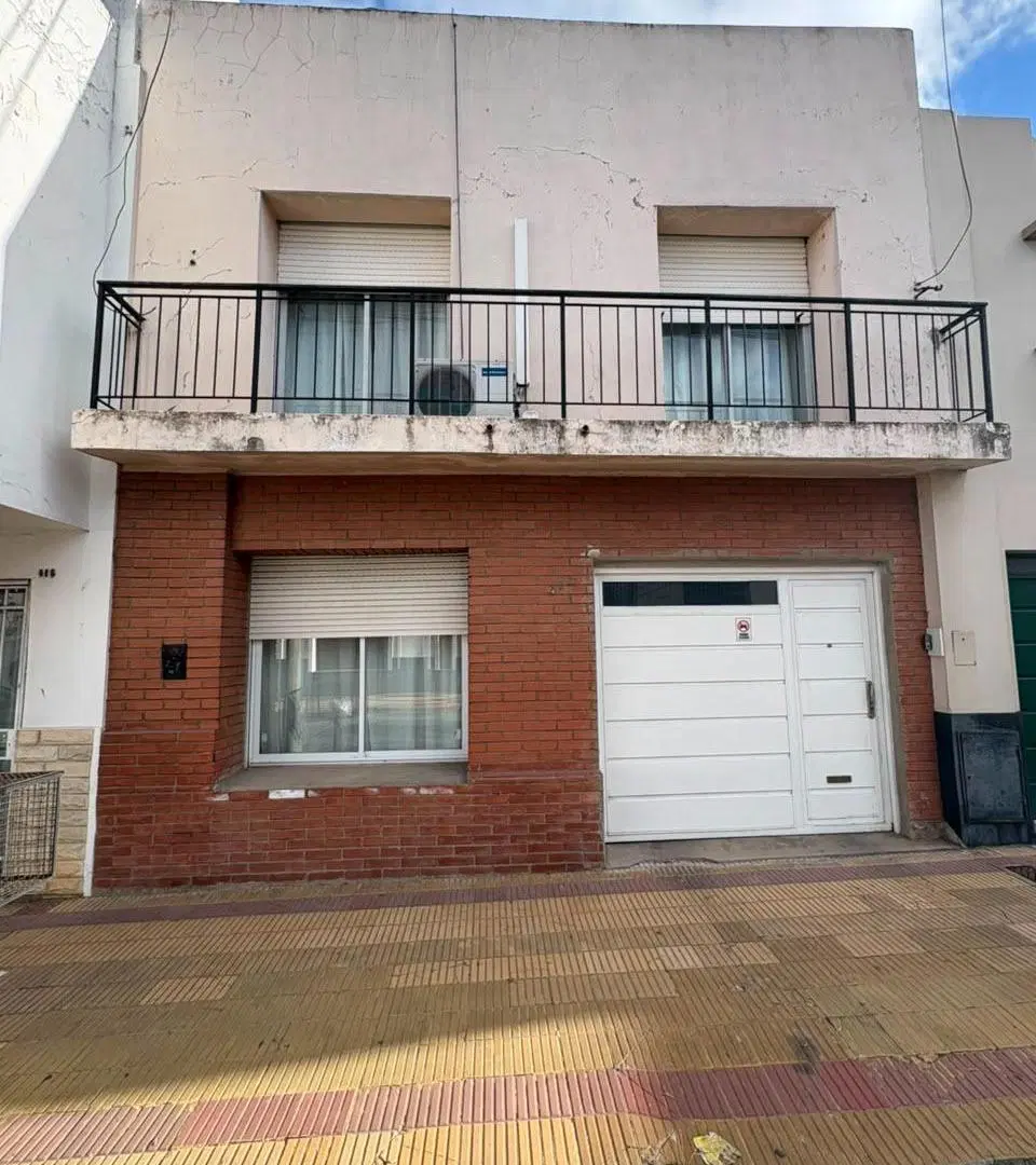 VENTA DE CASA EN EL CENTRO DE TANDIL - APTO CRÉDITO 3