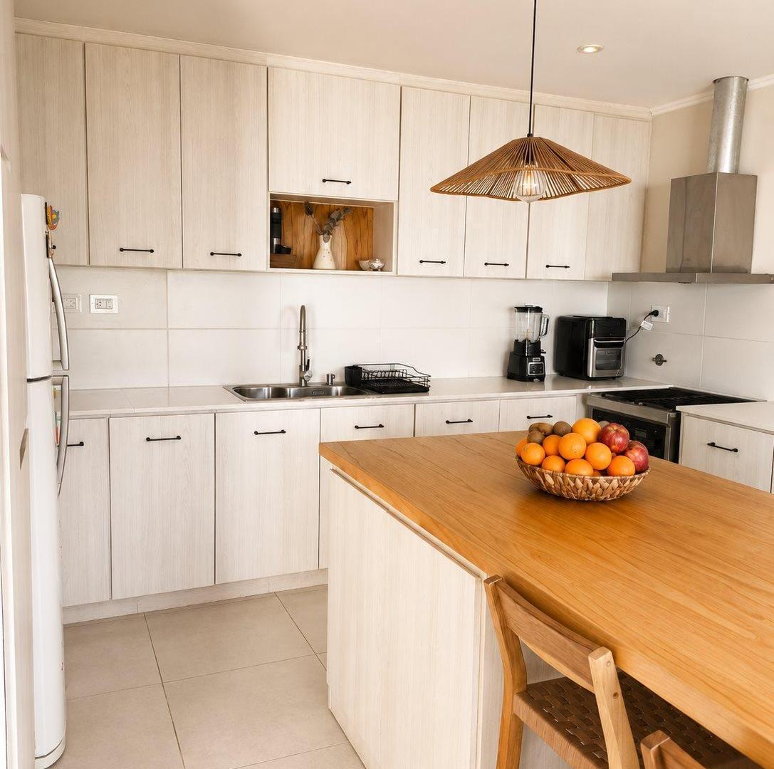 Foto de HERMOSA CASA EN VENTA 2 DORMITORIOS, imagen 3