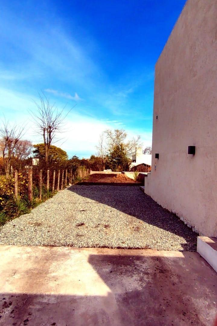 Foto de VENTA DE CASA A ESTRENAR EN TANDIL, LA ELENA, imagen 4