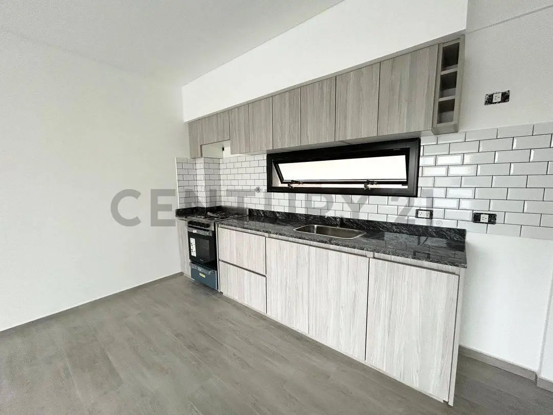 VENTA DEPTO 2 AMBA ESTRENAR S.LUGARES- PERMUTA 4