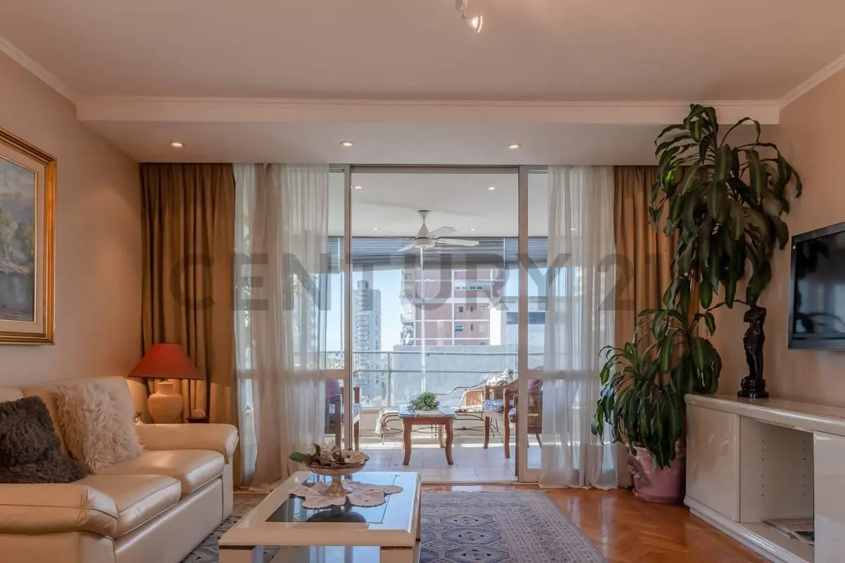 Piso 210m2 en Belgrano c/cochera -FInancia Permuta 2