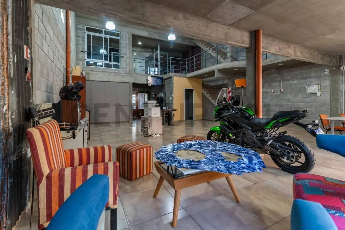 Oportunidad!!! 3 ambientes + espacio de coworking ideal empresa 3
