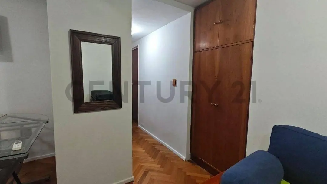 VENTA DEPTO 2 AMBIENTES AMOBLADO PERMUTA 5