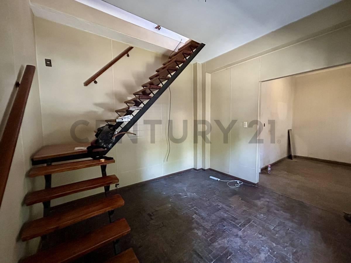 VENTA- PH 4 AMB EN CASEROS- PERMUTA