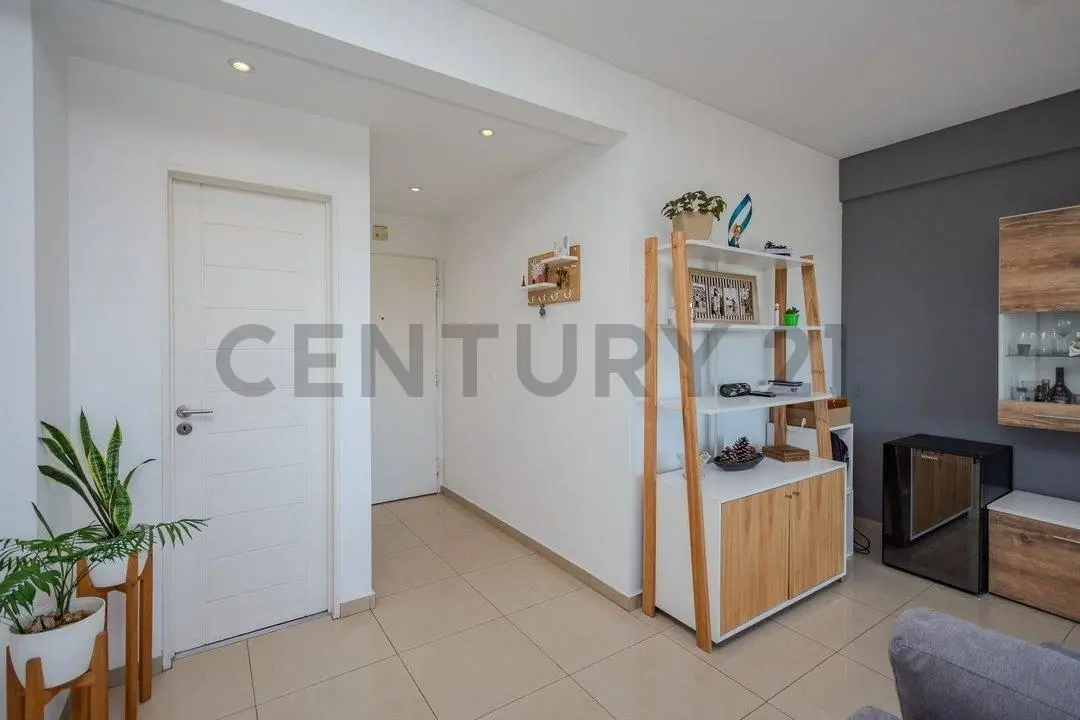 VENTA DPTO 3 AMB CON COCHERA EN CASEROS PERMUTA APTO CREDITO 3