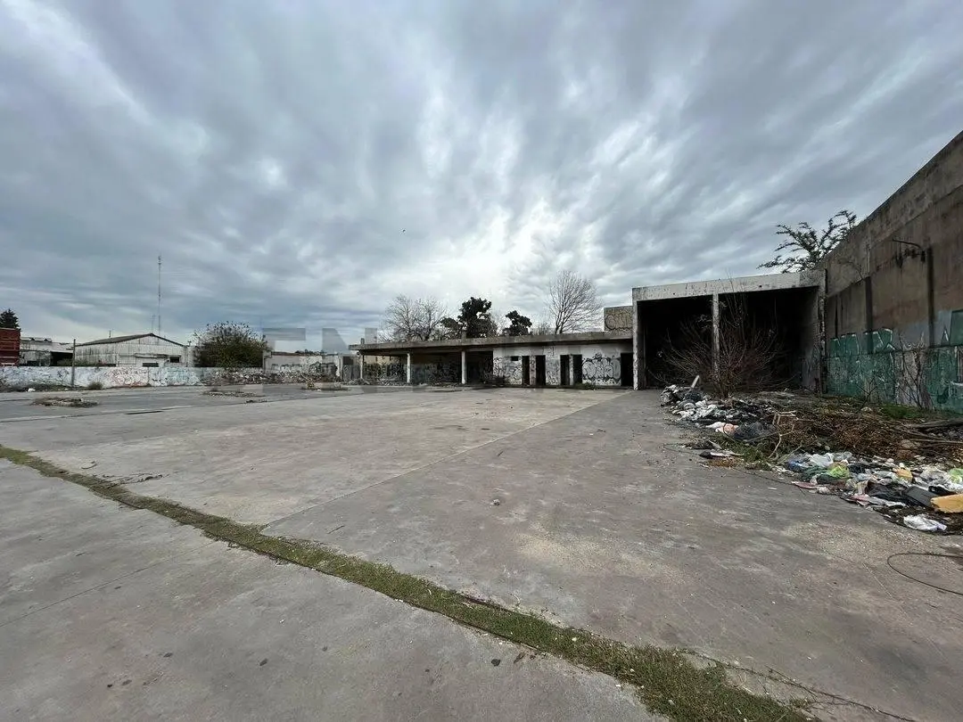 VENTA LOTE 1945 M2 MERLO FRENTE 55 MTS PERMUTA 4