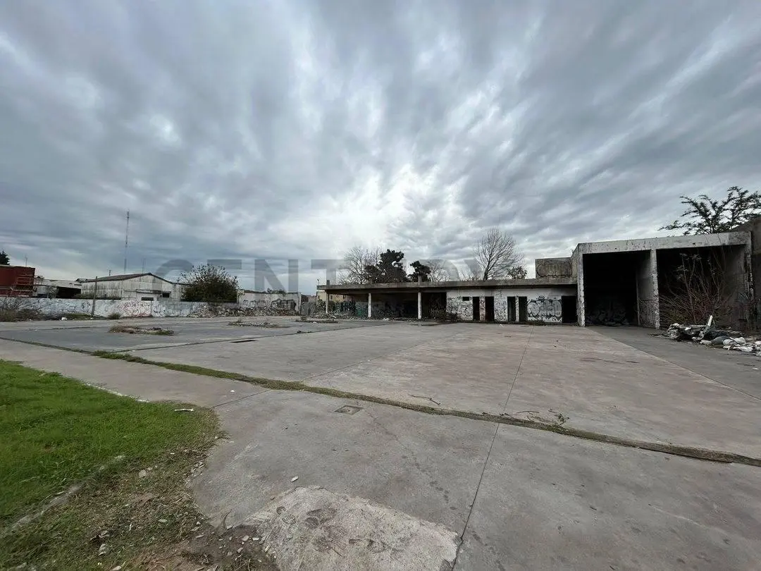 VENTA LOTE 1945 M2 MERLO FRENTE 55 MTS PERMUTA 2
