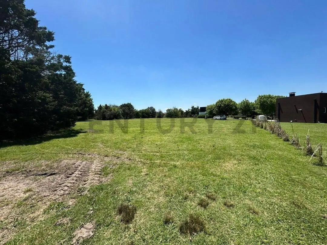 VENTA LOTE DE 1980 M2  EN HARAS SAN PABLO PERMUTA 4