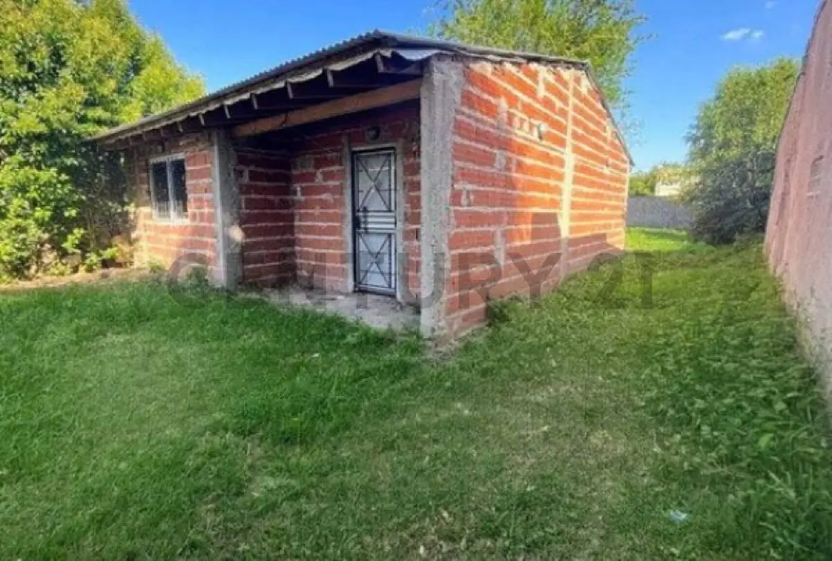 VENTA LOTE C/CASA 3 AMBIENTES A TERMINAR RODRIGUEZ 2