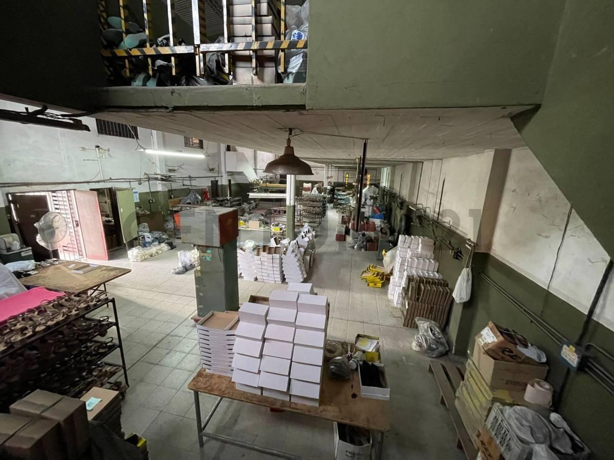 VENTA DE GALPON EN V.BONICH - PERMUTA - FINANCIA