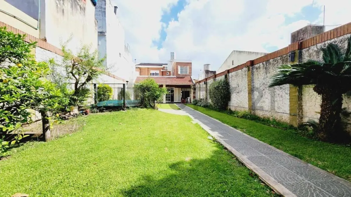 VTA CASA 5 AMB PILETA QUINCHO TERRAZA PERMUTA 2