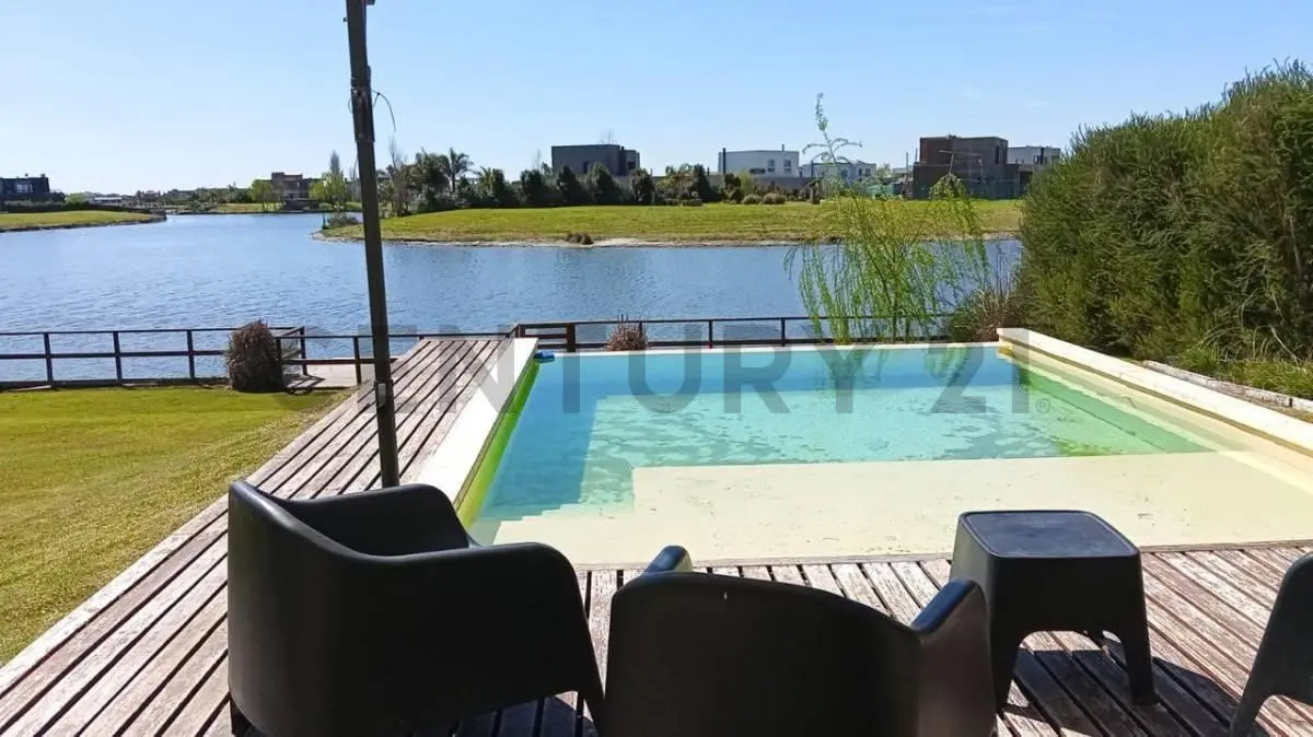VENTA ACEPTA PERMUTA CASA 4AMBIENTES SAN SEBASTIAN 3