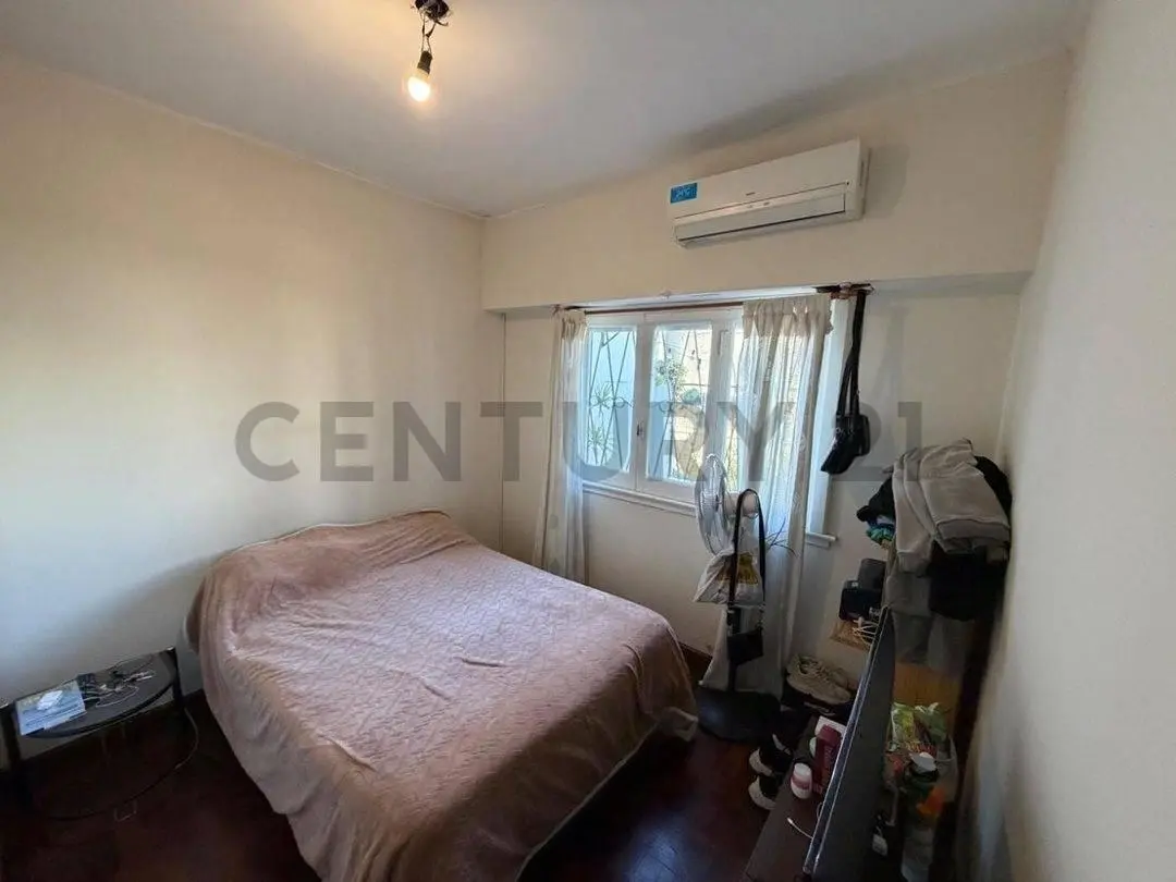 Lote con local, galpón y depto en Ramos Mejía 5