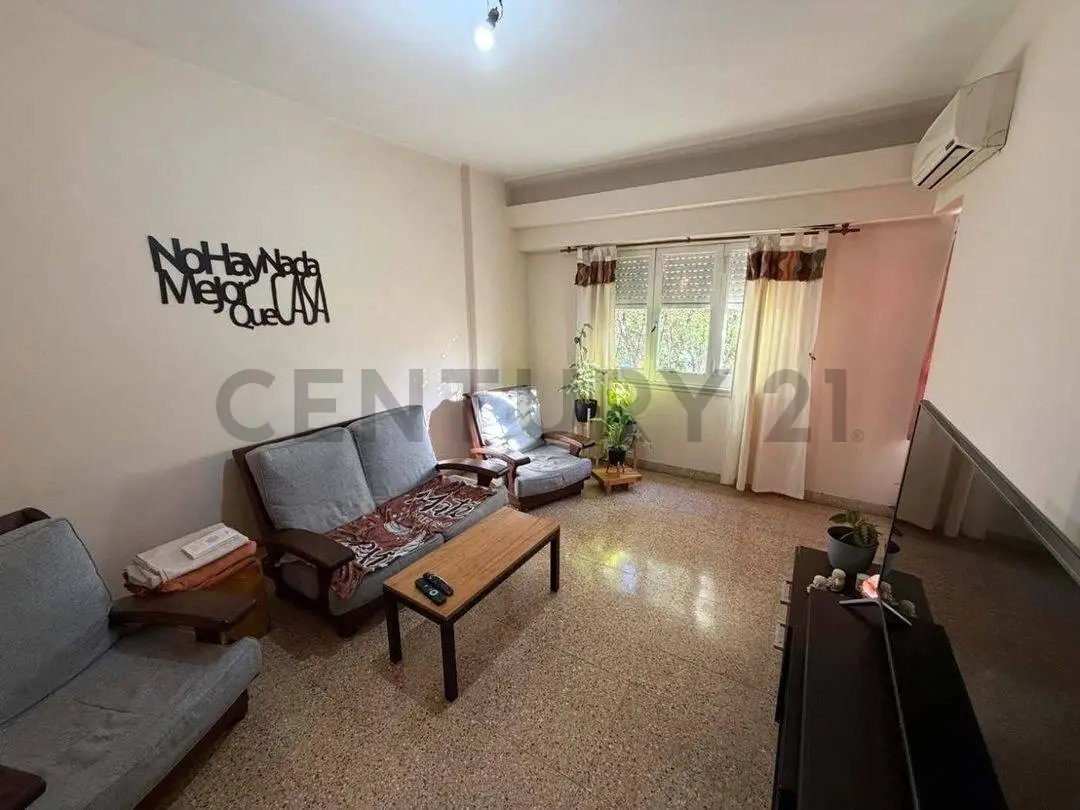 Lote con local, galpón y depto en Ramos Mejía 4
