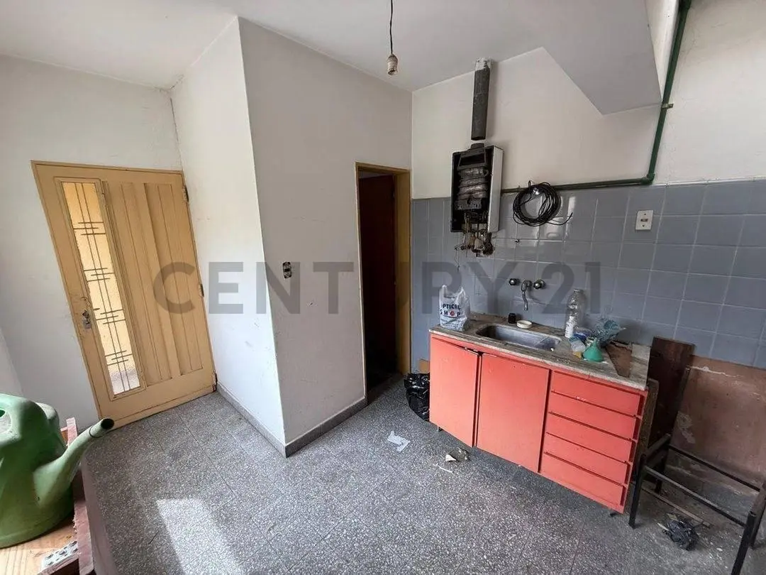 CASA/LOTE PROPIO MEJOR ZONA DE URQUIZA 5