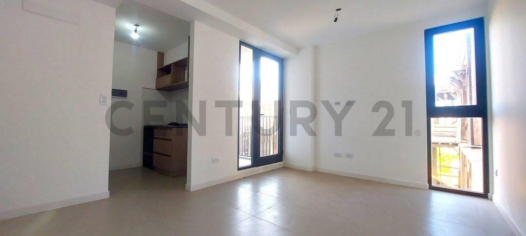 Foto de VENTA DEPARTAMENTO MONOAMBIENTE EN SANTOS LUGARES, imagen 4