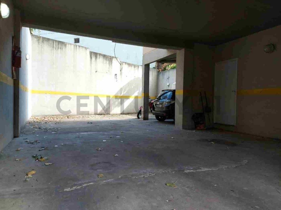 Foto de VENTA COCHERA EN EDIFICIO EN SANTOS LUGARES, imagen 2