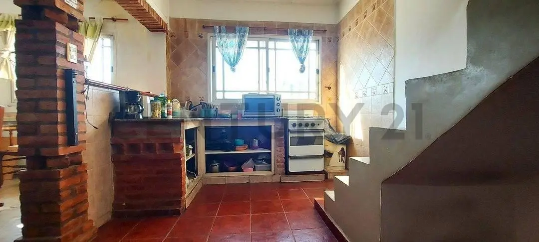 VENTA DE PH 4 AMBIENTES GRAN TERRAZA EN CASEROS 4