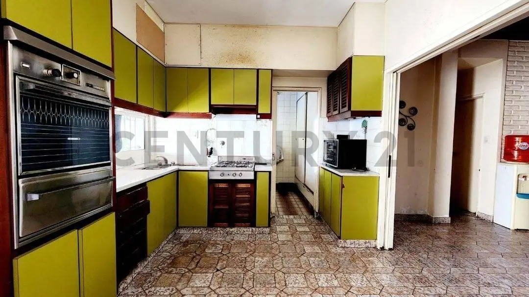 VENTA CASA 4 AMB V. SARMIENTO APTO CREDITO PERMUTA 3
