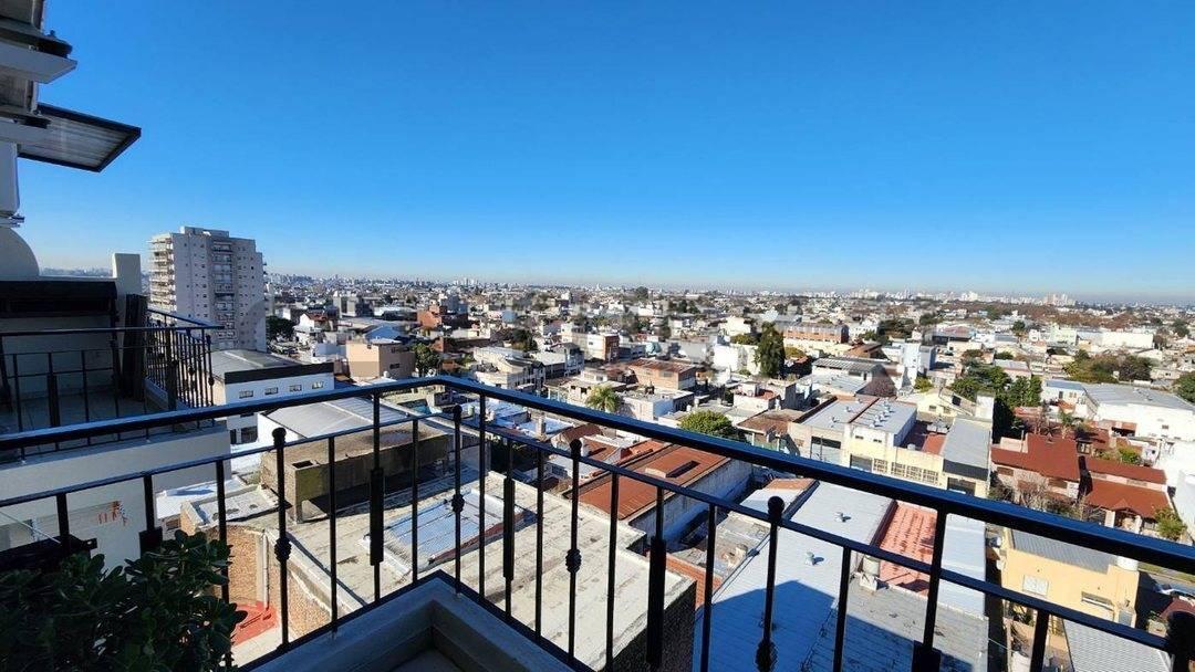 VTA DEPTO MONOAMBIENTE DIVISIBLE CASEROS PERMUTA