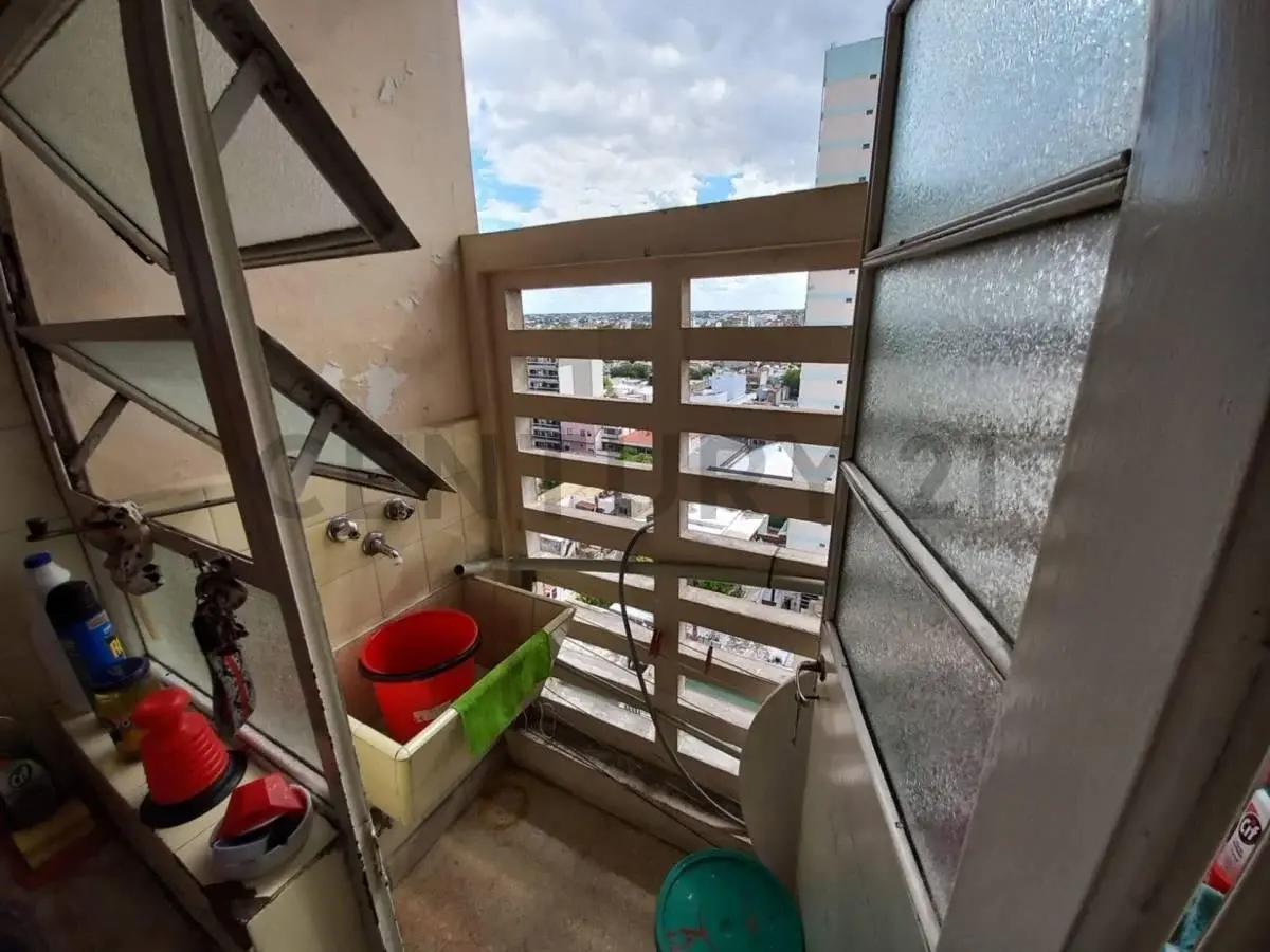 VENTA DEPARTAMENTO AMPLIO 2 AMBIENTES LINIERS CABA 5