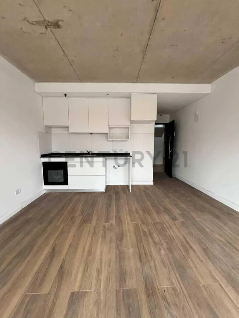Venta de departamento monoambiente divisible a estrenar, con balcon. ACEPTA PERMUTA 4