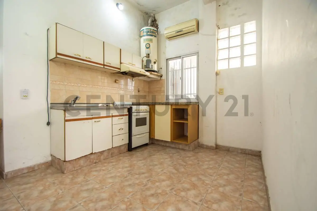 OPORTUNIDAD: CASA LOTE PROPIO - ACEPTA PERMUTA 2