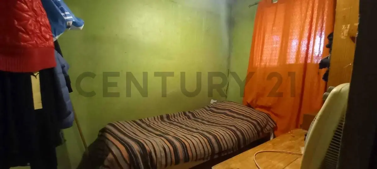 VENTA PH 5 AMBIENTES CON PATIO, CASEROS - PERMUTA 4