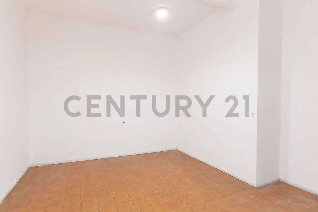PH 2 AMBIENTES CON PATIO / ACEPTA PERMUTA 5