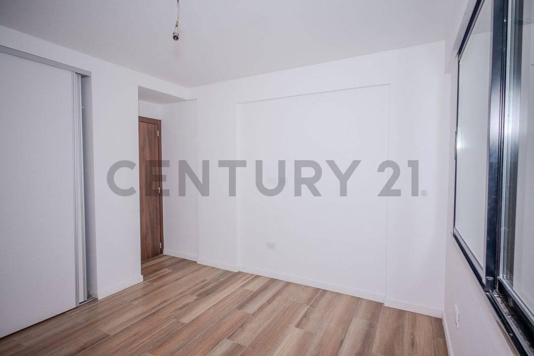 Foto de DEPTO. 2 AMBIENTES A ESTRENAR Muy buena Ubicación - PERMUTA, imagen 4
