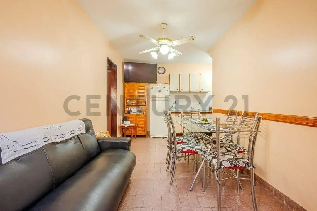 VENTA PH 2 AMB. CON PATIO VILLA BOSCH - PERMUTA 3