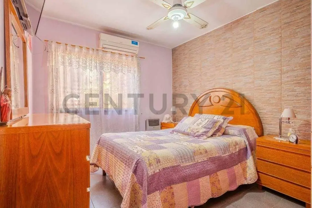 VENTA PH 2 AMB. CON PATIO VILLA BOSCH - PERMUTA 4